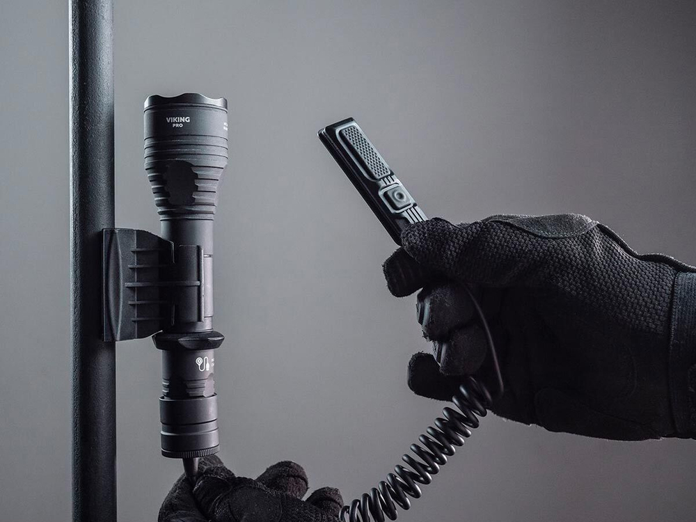 Фонарь подствольный с комплектом Armytek Viking Pro USB Extended Set (F07702C)