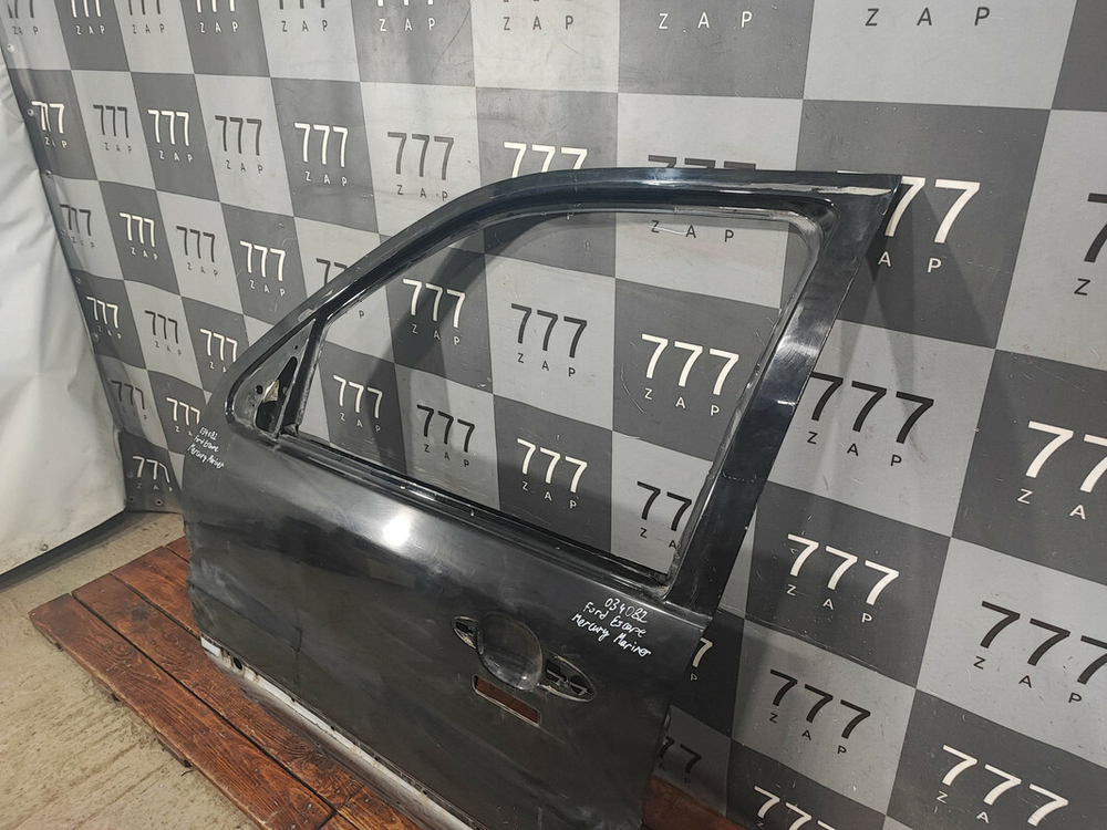 Дверь передняя левая Mercury Mariner Б/У Оригинал 5E6Z-7820125-AA