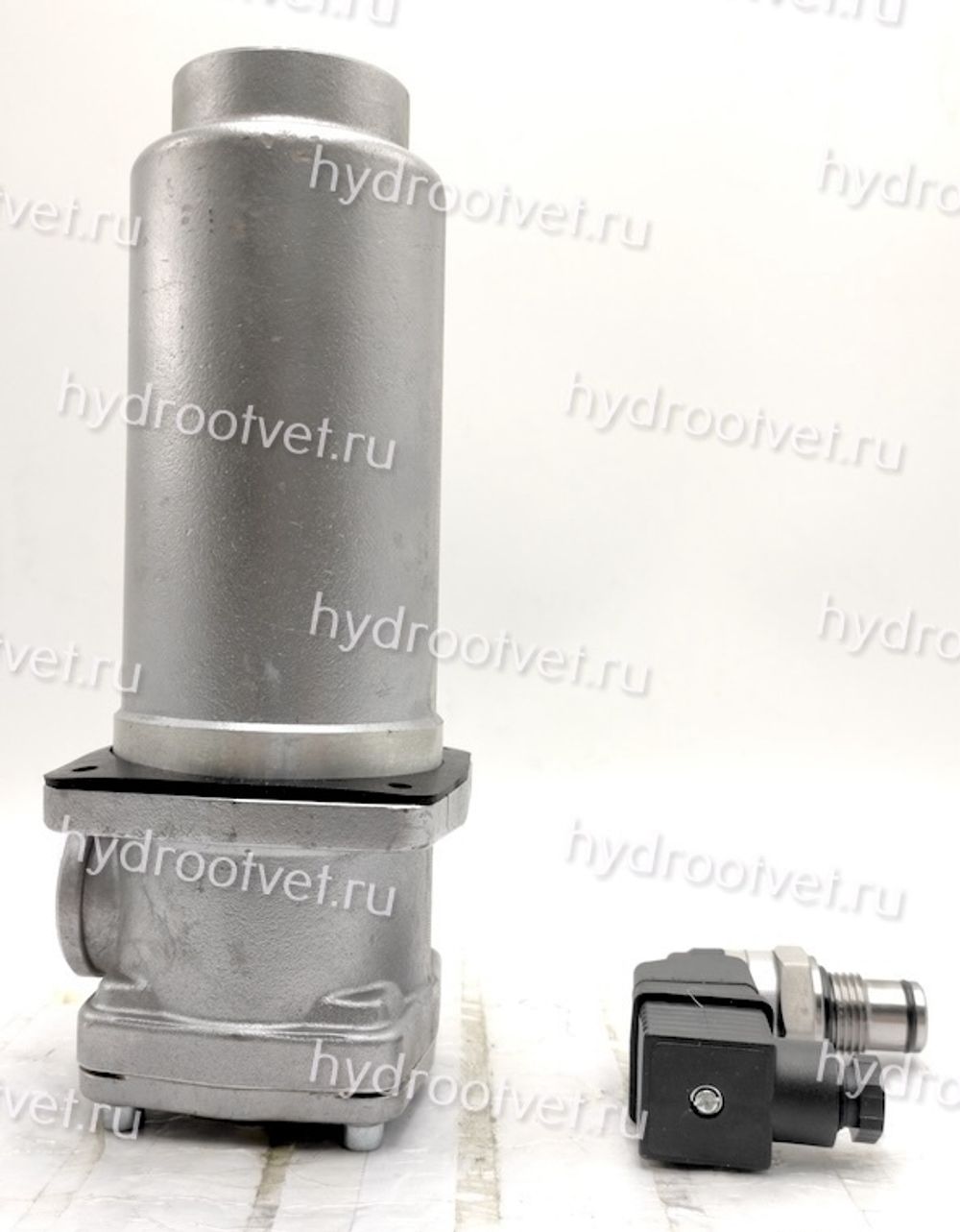 WKRFBN/HC110DC10B1.X AL - Сливной фильтр гидравлический одинарный модели RF с алюминиевым корпусом тонкость фильтрации 10 мкм, типоразмер 110, вид присоединения: резьба G3/4, материал корпуса - алюминий, рабочее давление до 25 бар, визуальный индикатор загрязнения