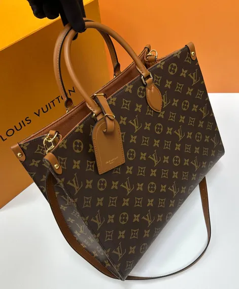 Сумка Louis Vuitton On The Go MM