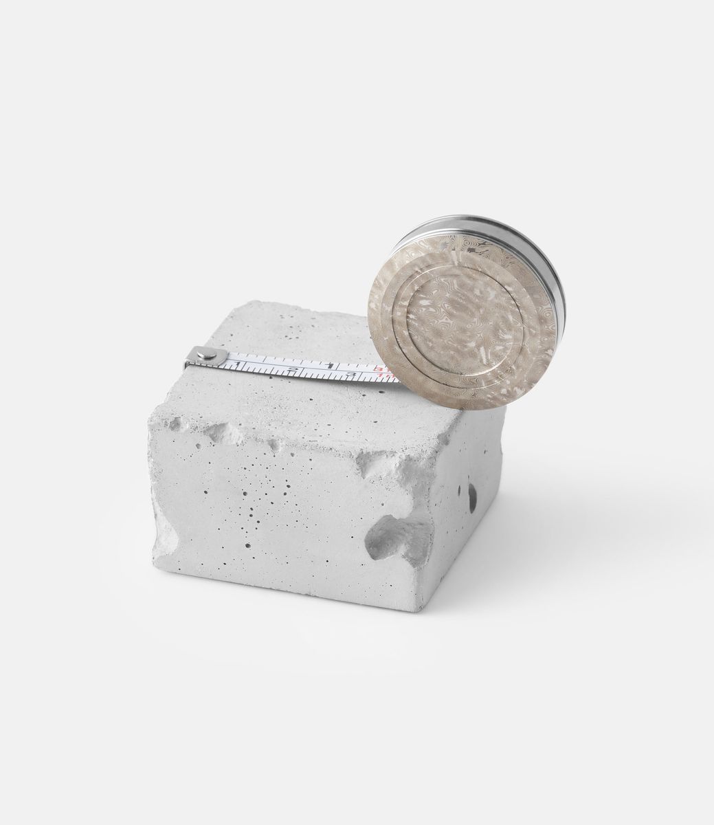 TEC Ti-Tape White Frost Damascus — мини-рулетка из титана