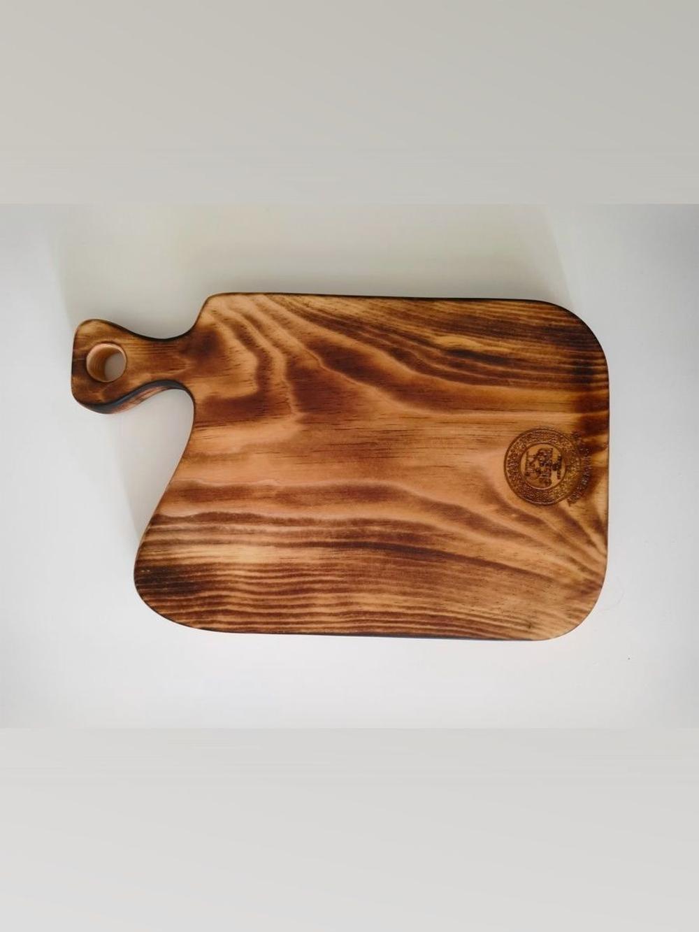 Доска разделочная из дерева сервировочная