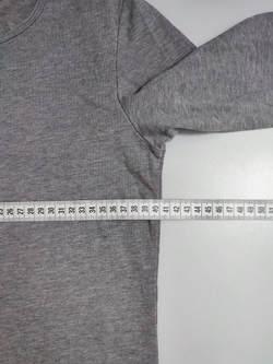 Джемпер трикотажный базовый 44 размер