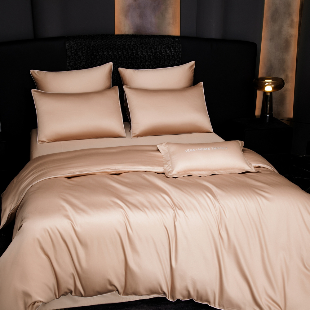 КПБ Однотонный Сатин Премиум OCP010, Семейный, 4 наволочки