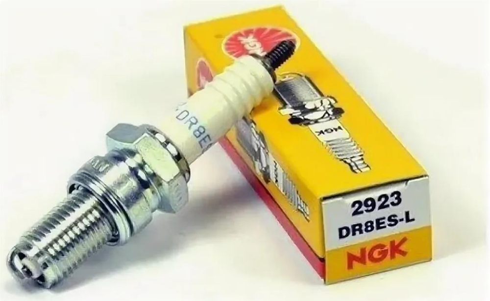 Свеча зажигания DR8ES-L 2923 NGK Япония