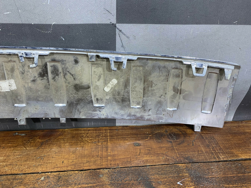 Накладка заднего бампера Mercedes GLE (W166) 11-18 Б/У Оригинал A1668853374