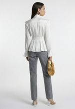 Блуза с бантом приталенная