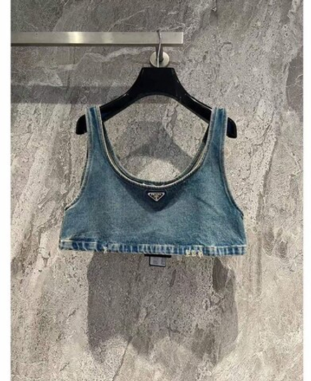 Топ Prada