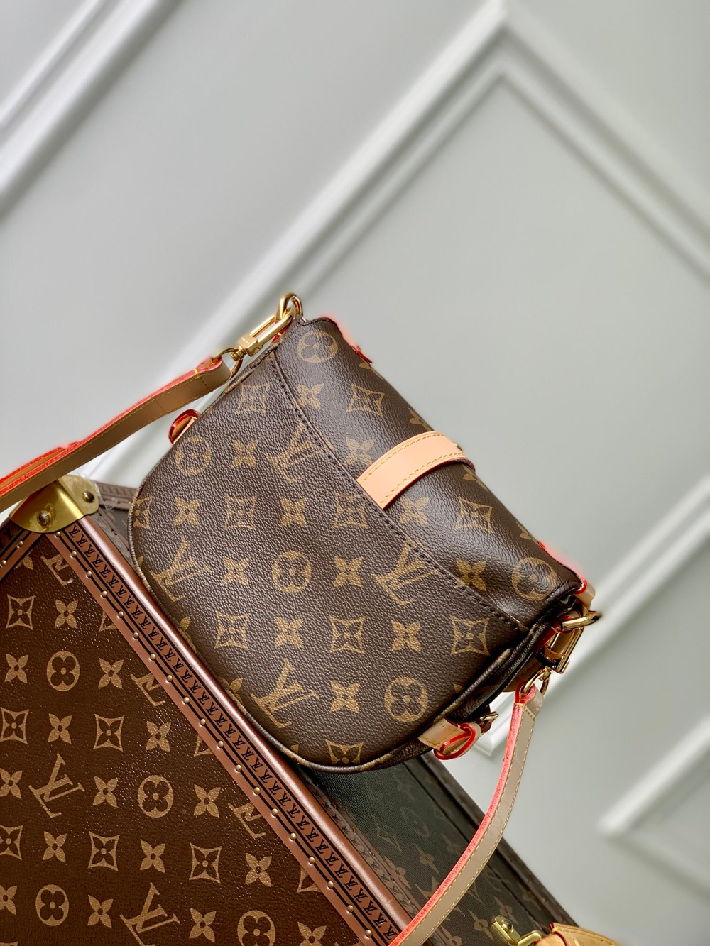 Louis Vuitton Saumur BB