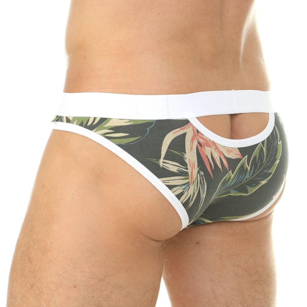 Трусы мужские брифы зеленые с вырезами спереди и сзади Van Baam 39779