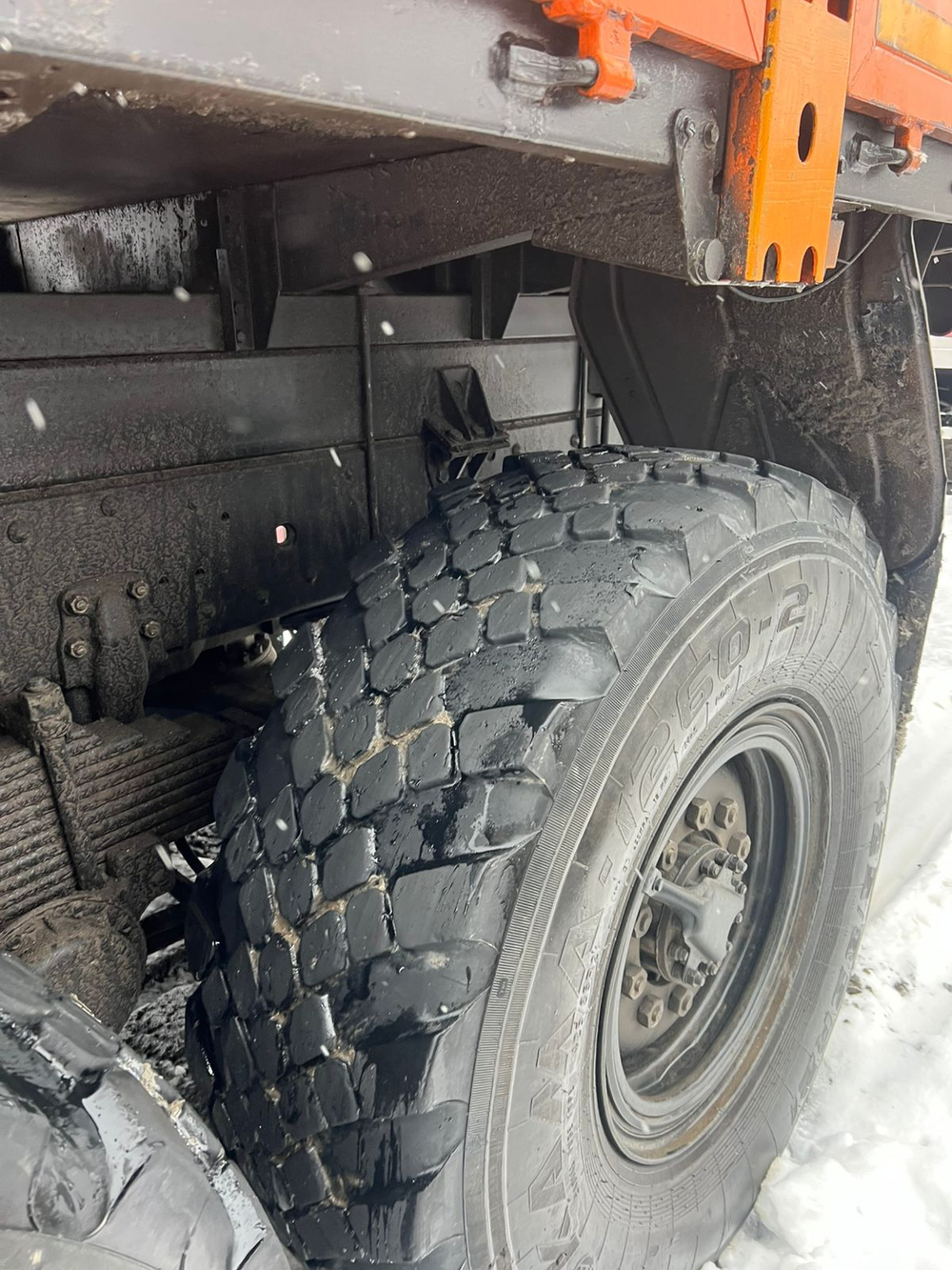 Агропромсервис 4382* на шасси КамАЗ 43118 6x6 Бортовой с КМУ 438240-02 (Дизельный, 11,8 л, 300 л.с.,