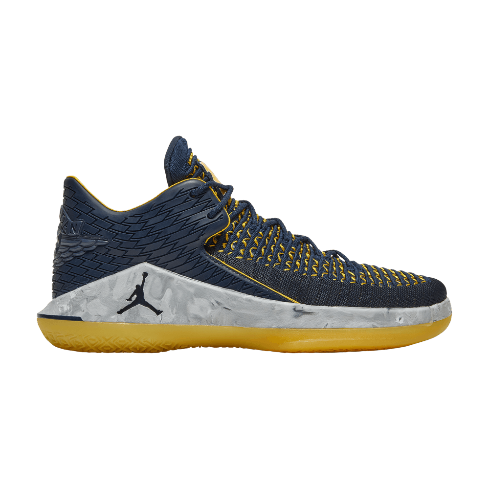 Кроссовки Jordan Air Jordan 32 Low "Michigan"
