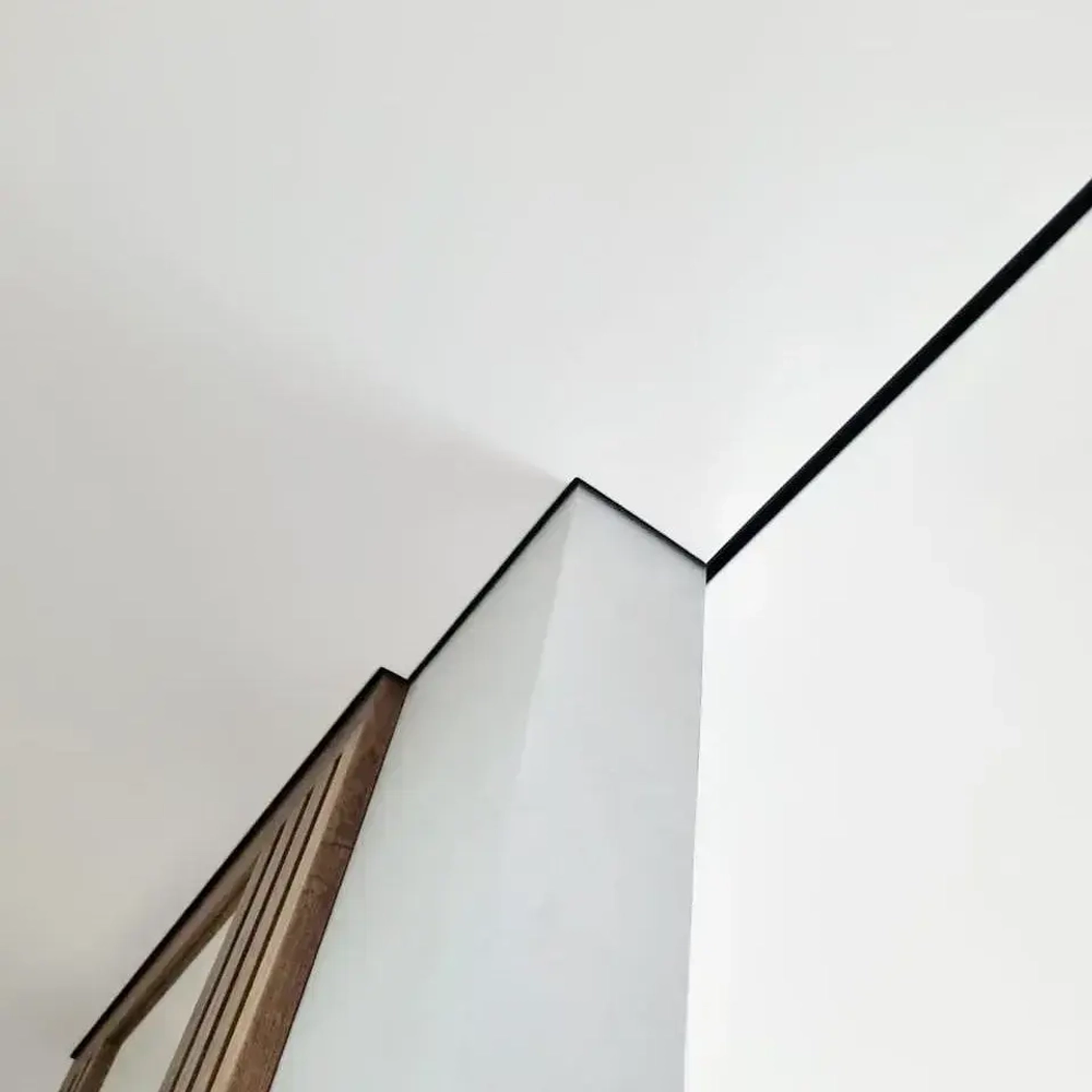 Тканевый натяжной потолок Descor D-Premium (Германия) холодный белый цвет (№450). 2.5м x 2м