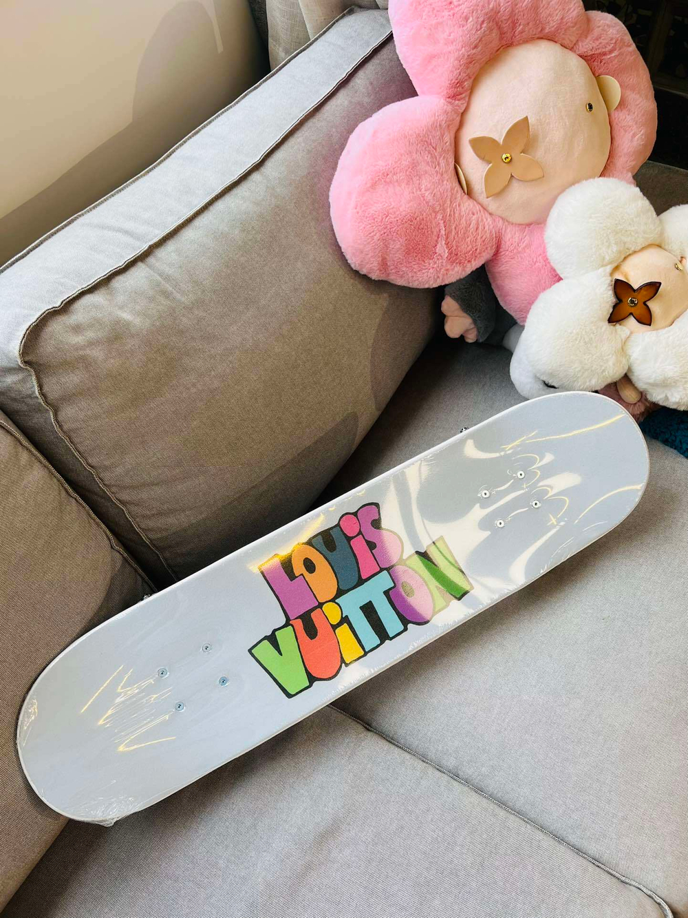 Louis Vuitton Skateboard Mng Comics