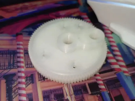 Шестеренка из нейлона