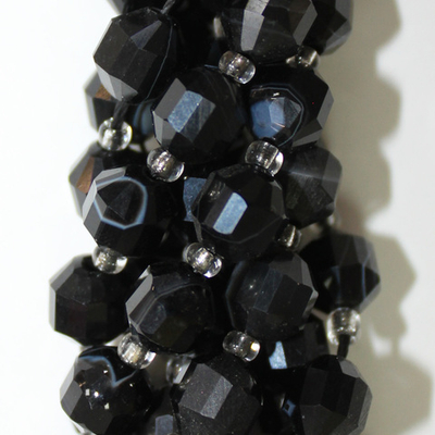 Агат черный оникс шестигранник юв. огранка бусины 8мм