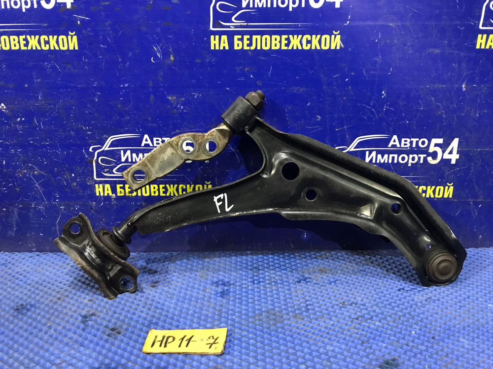 Рычаг передний левый NISSAN PRIMERA 1998