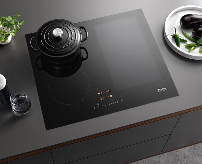 Индукционная панель конфорок с сенсорным управлением Miele KM7464 FL