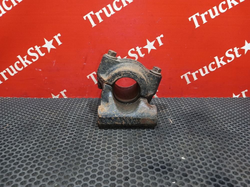 Кронштейн стабилизатора переднего 2023г