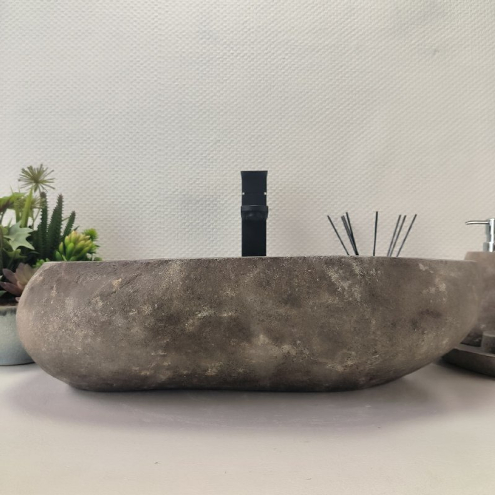 Раковина из речного камня RS63665 (55*36*15) 0122