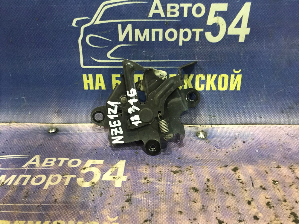 Замок капота TOYOTA RUNX 2002-2004