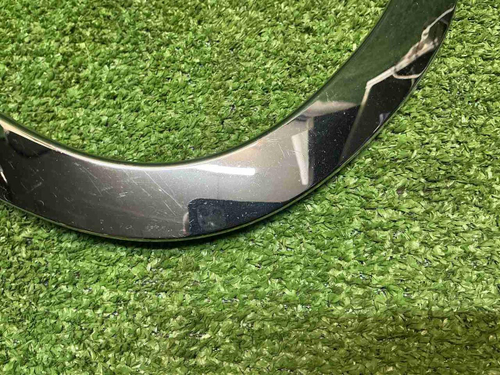 Накладка фары левая Mini Countryman F60 (16-23)