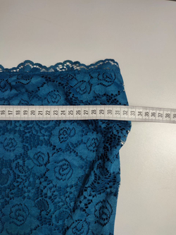 Платье кружевное 44 размер