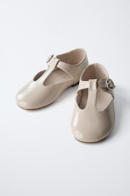 ZARA ЛАКИРОВАННЫЕ ТУФЛИ-БАЛЕТКИ, ЭКРЮ