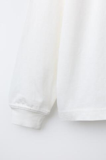 ZARA ФУТБОЛКА HEAVY WEIGHT С ВЫШИТОЙ НАДПИСЬЮ, ЭКРЮ