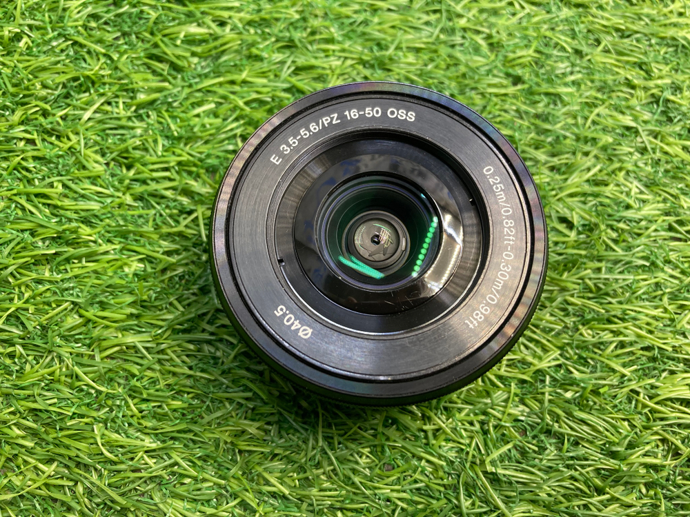 Sony A5000 kit E PZ 16–50mm 6.200 кадров