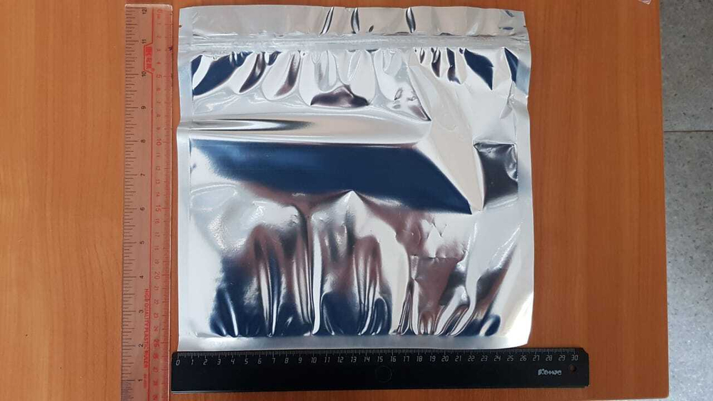 У107763 Пакет трехшовный метал., 60 мкм BOPP30+BOPPметал30,270*270мм с зип-локом с насечками