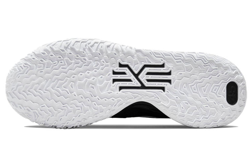 Кроссовки Nike Kyrie 7 Tpu