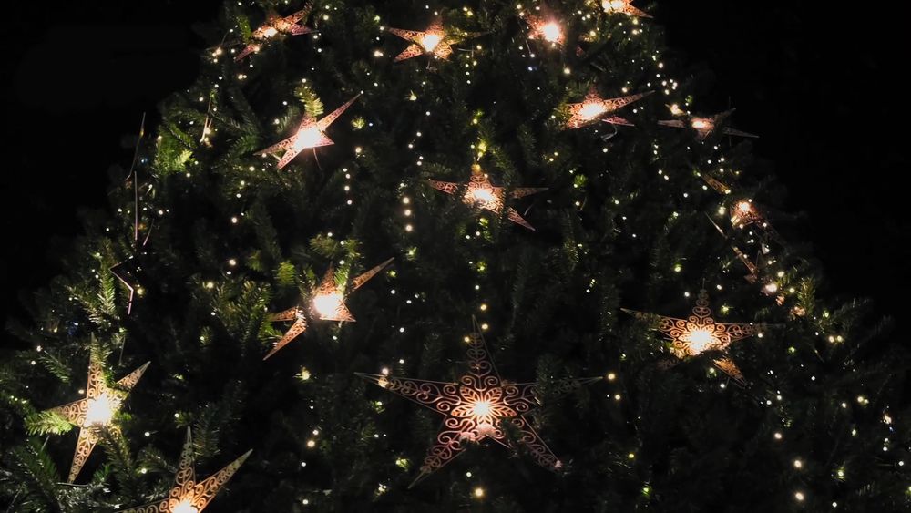 Светодиодная игрушка на елку "Звезда золотая"