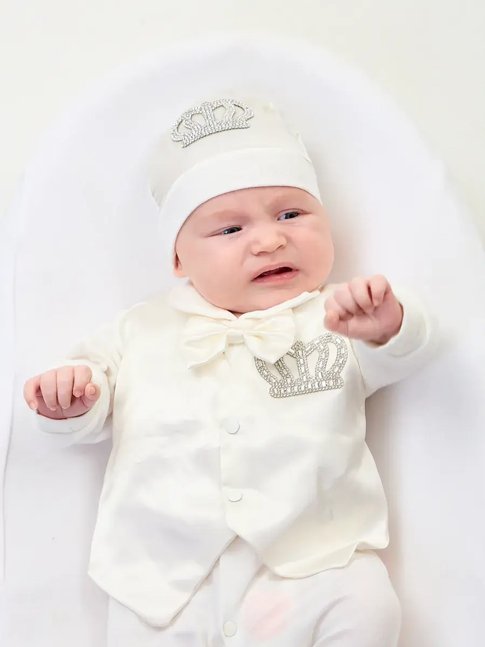 Комбинезон для новорожденного на выписку