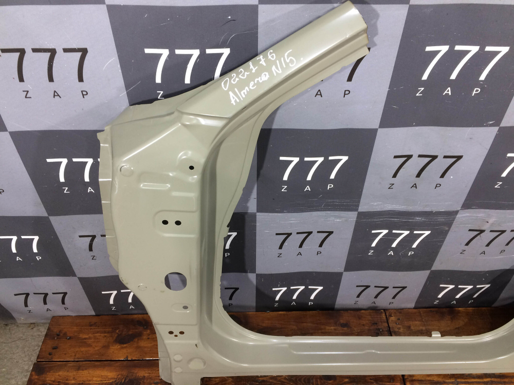 Боковина левая Nissan Almera 3 (G15) 12-18 Новая Оригинал 760234AA8A