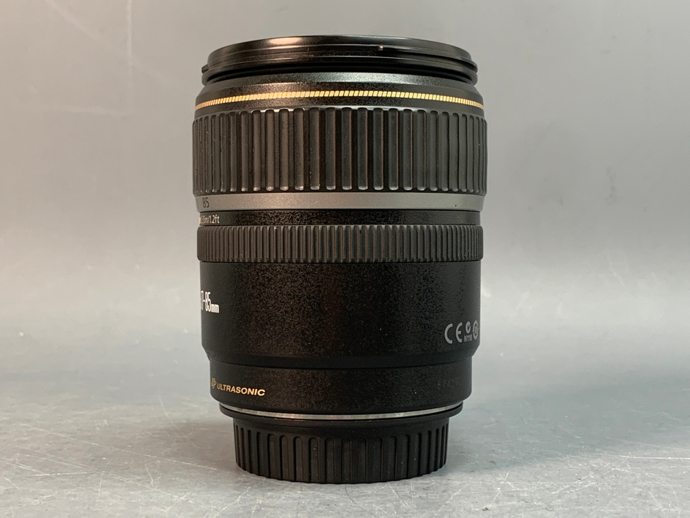 Canon EF-S 17-85mm 4-5.6 IS USM
