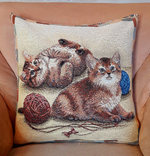 Декоративный гобеленовый чехол для интерьерной подушки Веселые котята 47*47