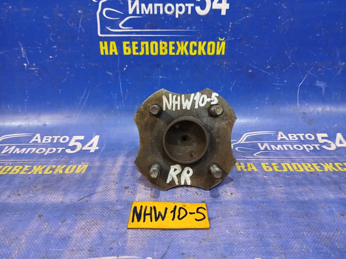 Ступица задняя правая TOYOTA PRIUS 1998