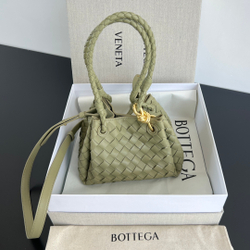 Bottega Veneta Small Parachute 21 cm