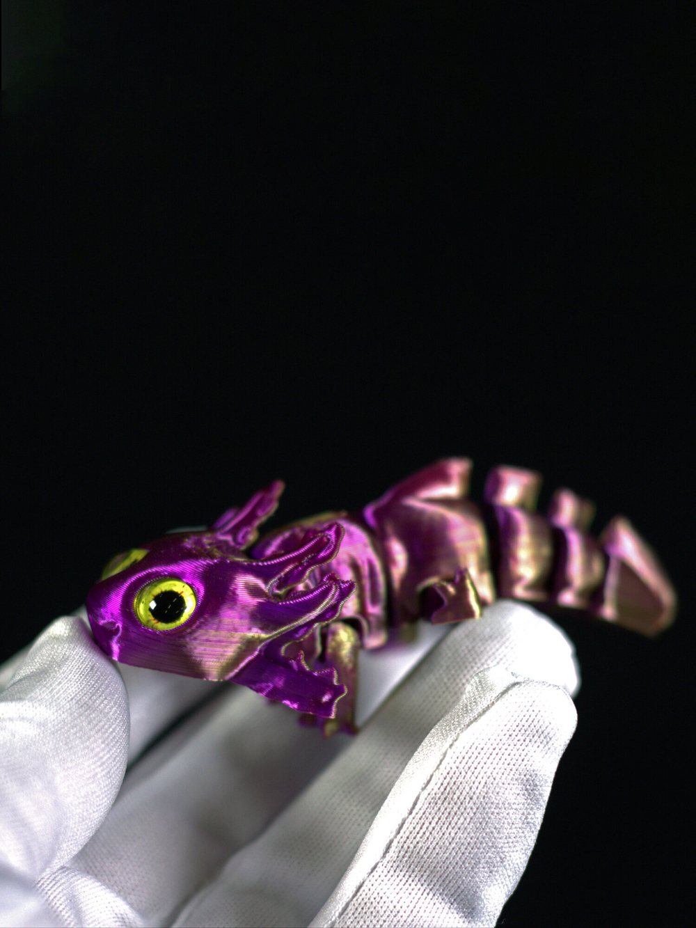Подвижный аксолотль мини, 3D печать, 9,5 см., фиолетово-золотой