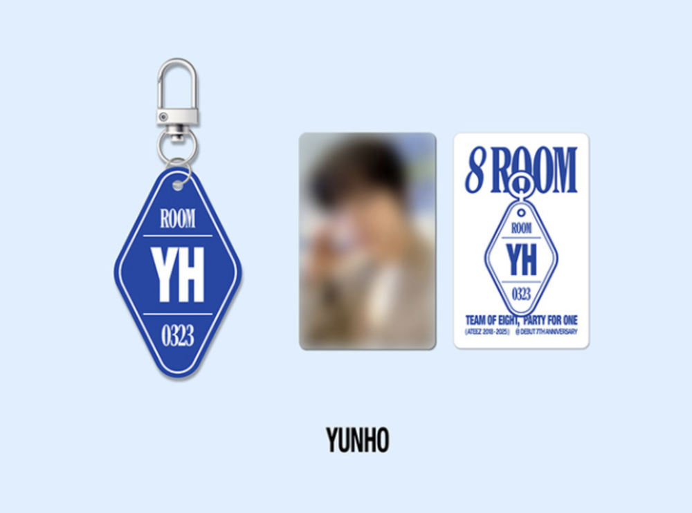 Мерч ATEEZ POP-UP '8ROOM' - KEYRING