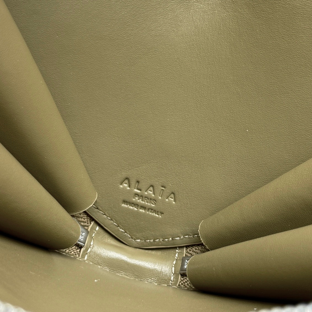 Alaia Le Coeur Bag