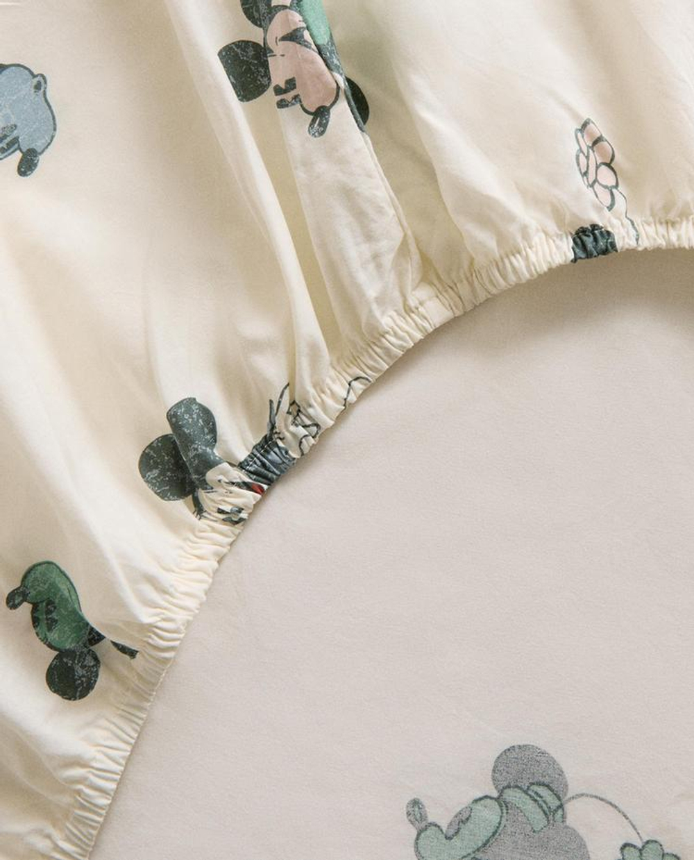 ZARA HOME ДЕТСКАЯ ПРОСТЫНЯ НА РЕЗИНКЕ МИККИ И МИННИ DISNEY©, РАЗНОЦВЕТНЫЙ