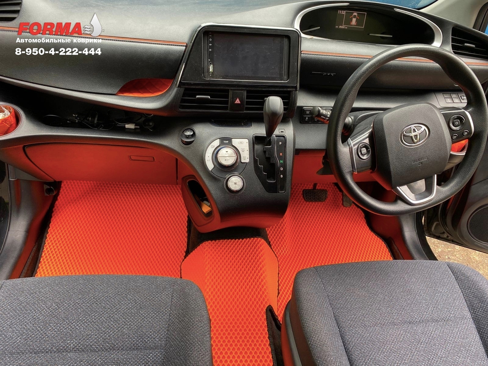 Toyota Sienta 2 поколение XP170 (07.2015 - 08.2018) HYBRID