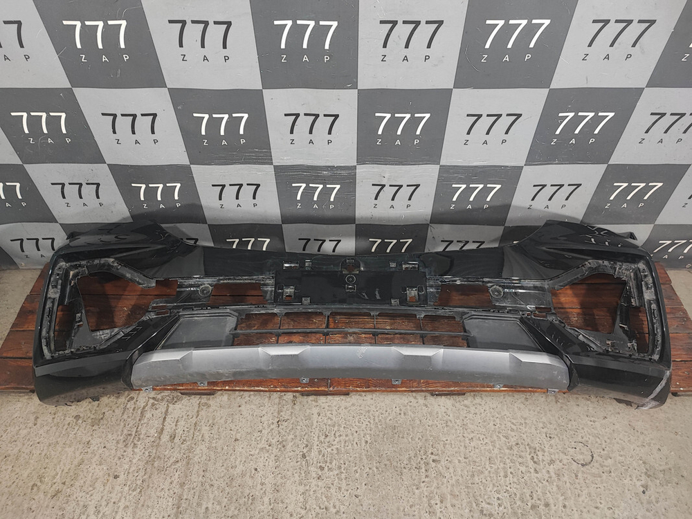 Бампер передний Geely Monjaro 21-нв Б/У Оригинал 6010173200