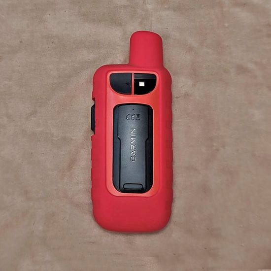 Чехол для Garmin GPSMAP 67i/66i силикон (Красный)