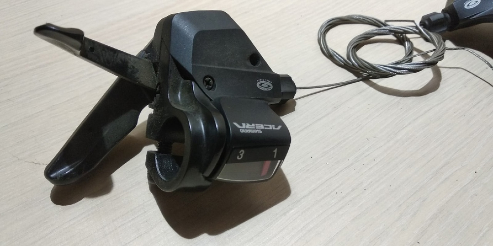 Манетки пара 3х9ск Shimano SL-M390