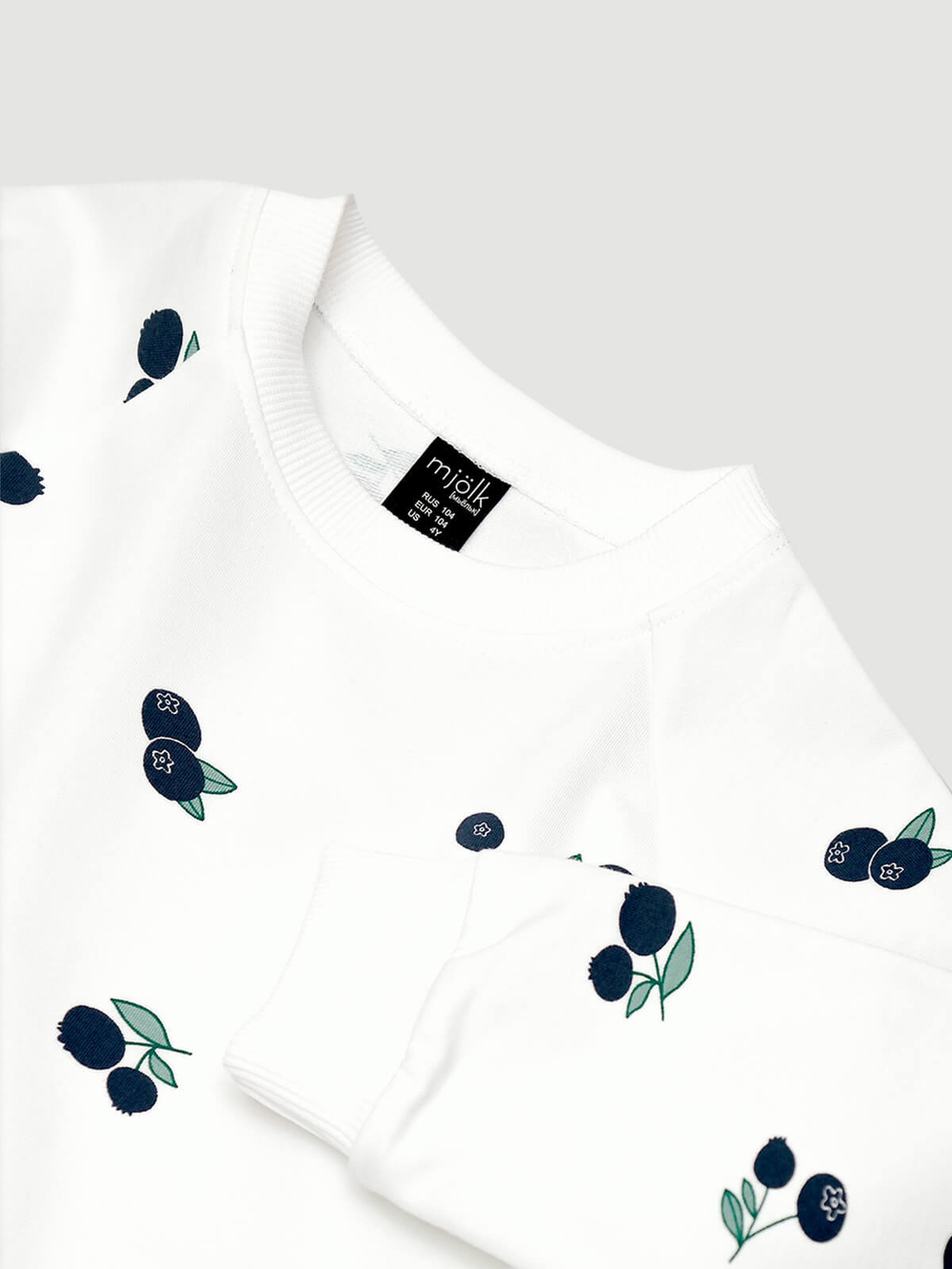 Свитшот оверсайз Mjölk Голубика, уценка