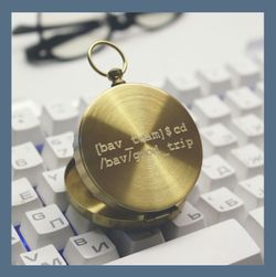 Компас с гравировкой программисту