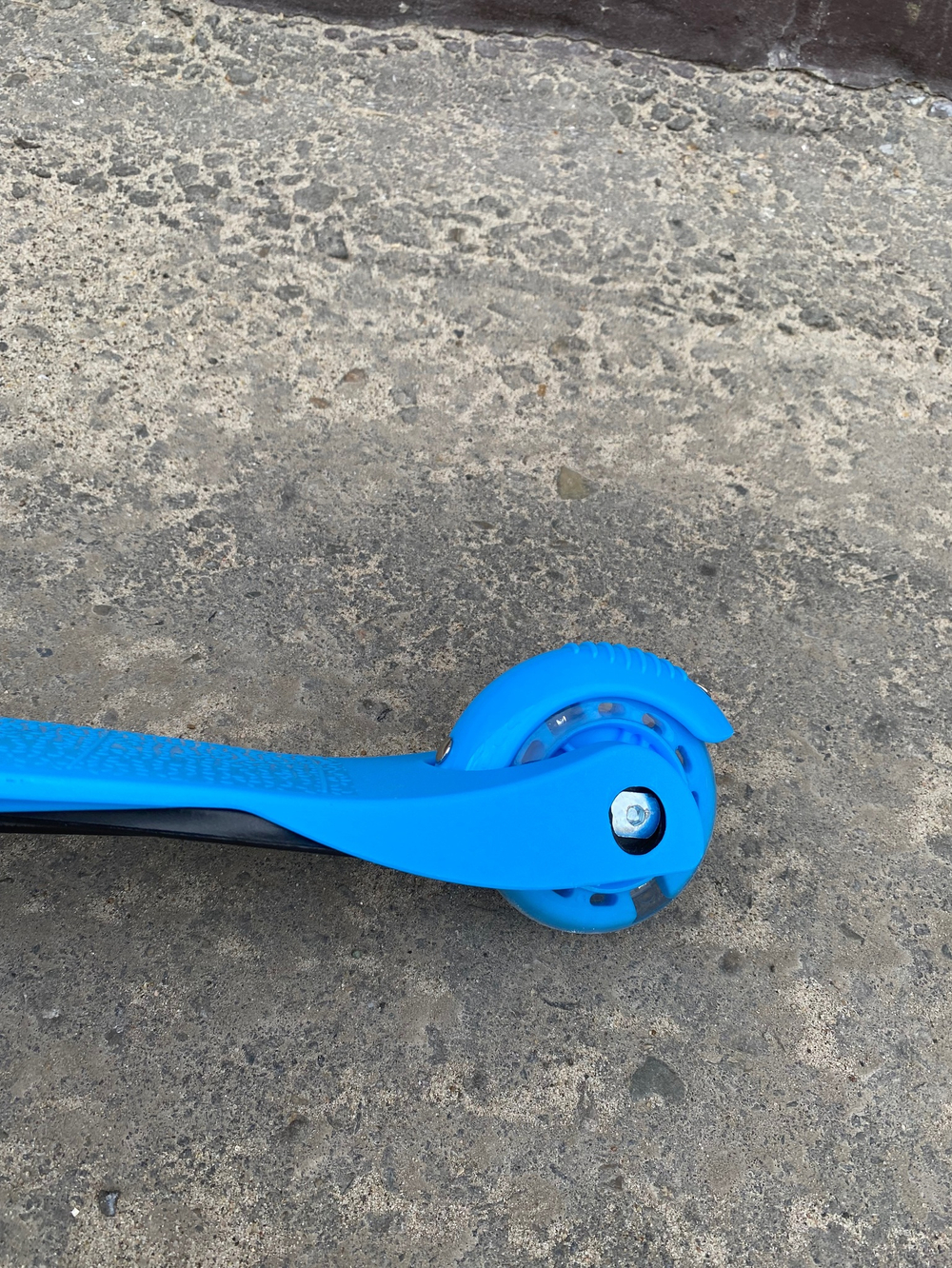 RR1-2/Самокат трехкол. колеса: d110 мм.d76 мм. раз.пл: 51*11 см, Голубой